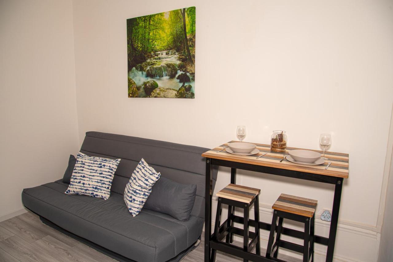 Dg Location Daire Saint-Quentin  Dış mekan fotoğraf